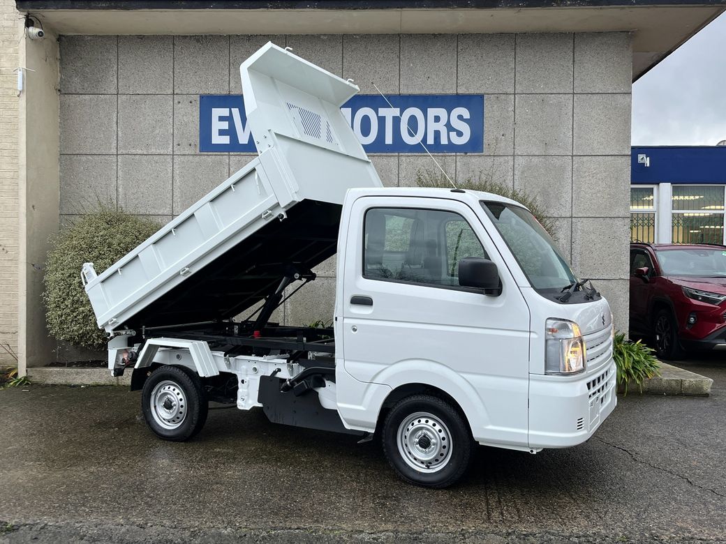 2025 Suzuki Carry Van