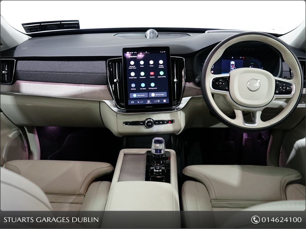 2025 Volvo XC90