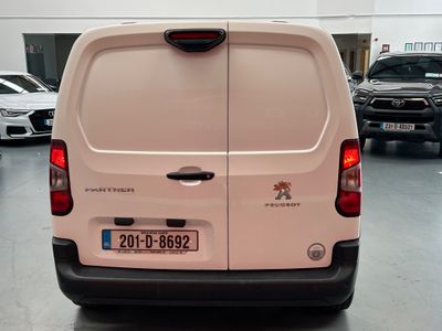 2020 Peugeot Partner