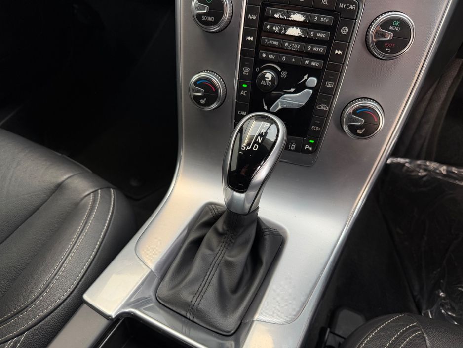 2017 Volvo V60