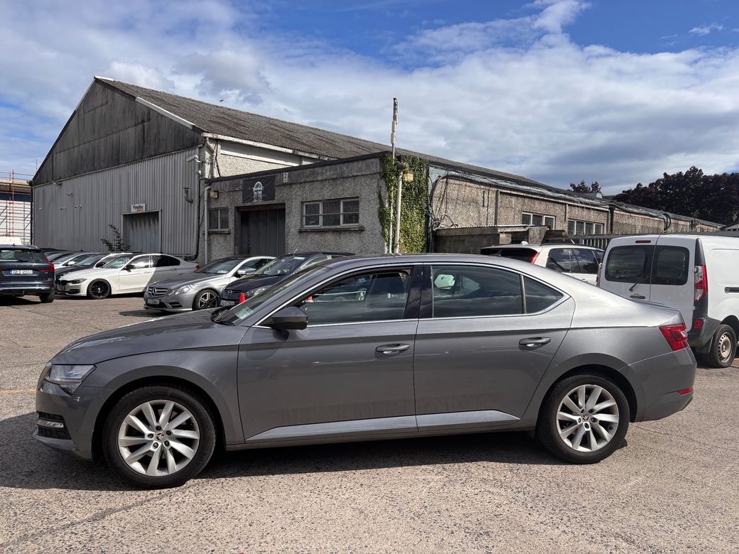 2022 Skoda Superb