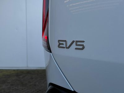 2026 Kia EV5