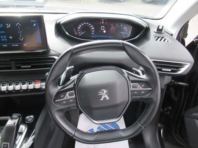 2022 Peugeot 5008