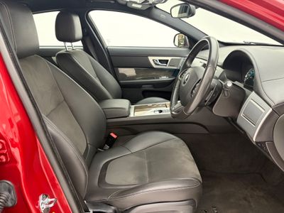 2015 Jaguar XF