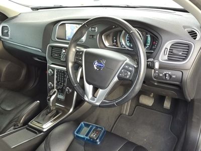 2015 Volvo V40