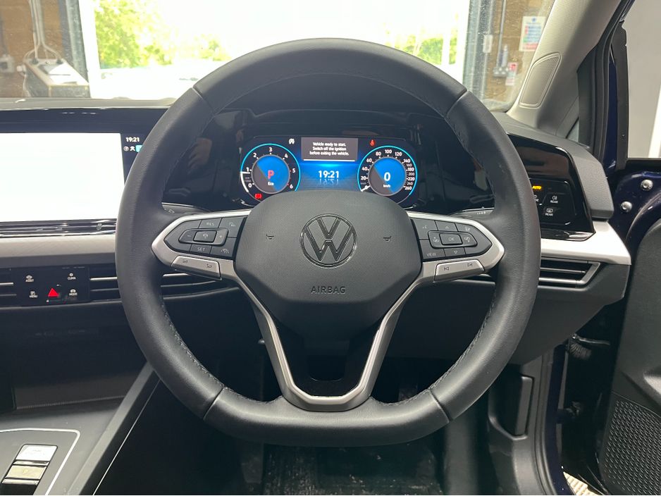2024 Volkswagen Golf