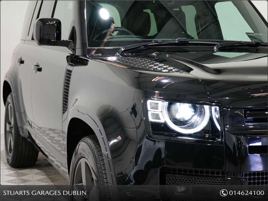 2025 Land Rover Defender