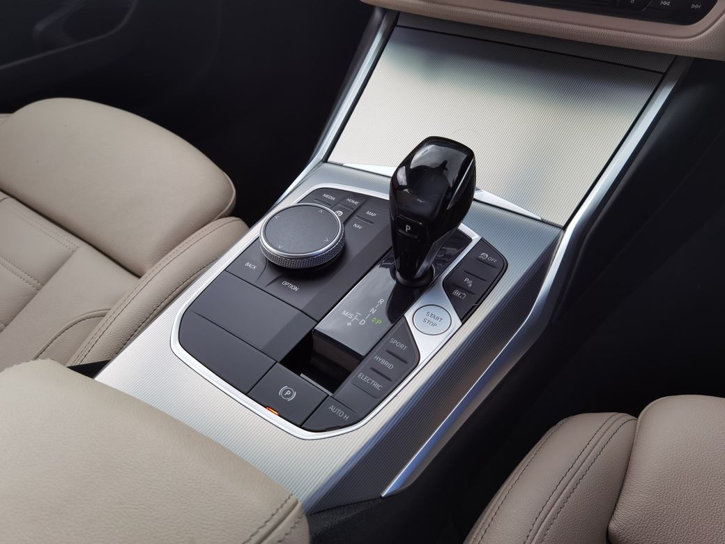 2021 BMW 3 Series