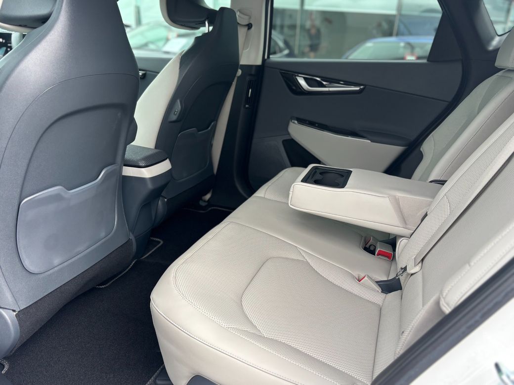 2025 Kia EV6
