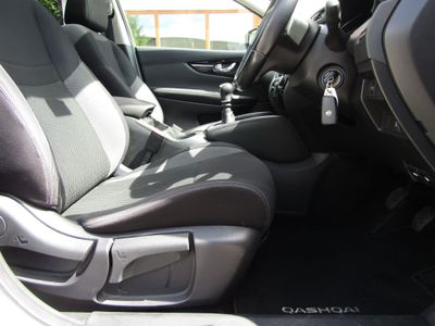 2017 Nissan Qashqai