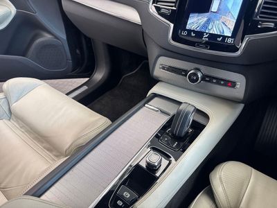 2022 Volvo XC90