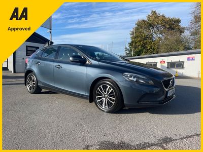 2017 Volvo V40