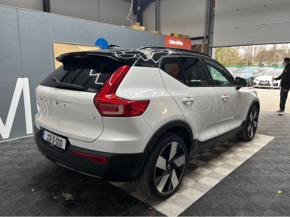 2023 Volvo XC40
