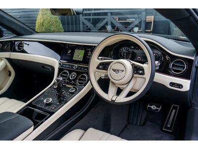 2025 Bentley Continental