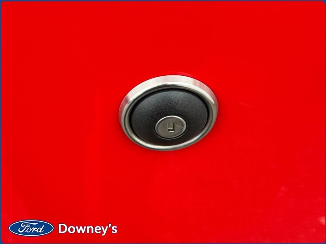 2023 Ford Transit Custom