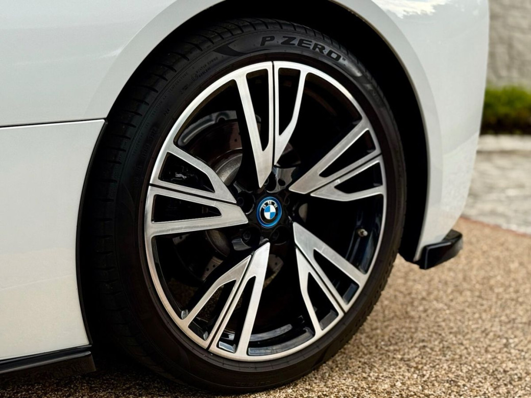 2018 BMW i8