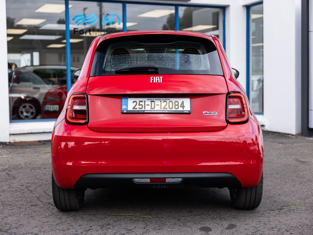 2025 Fiat 500