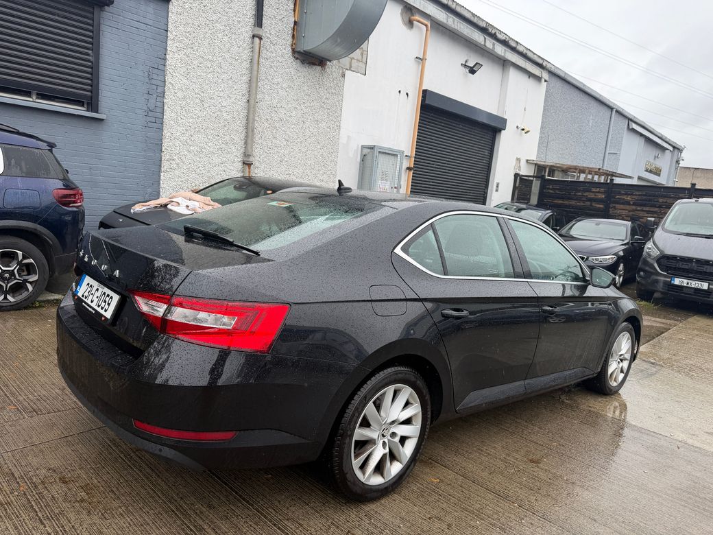 2023 Skoda Superb