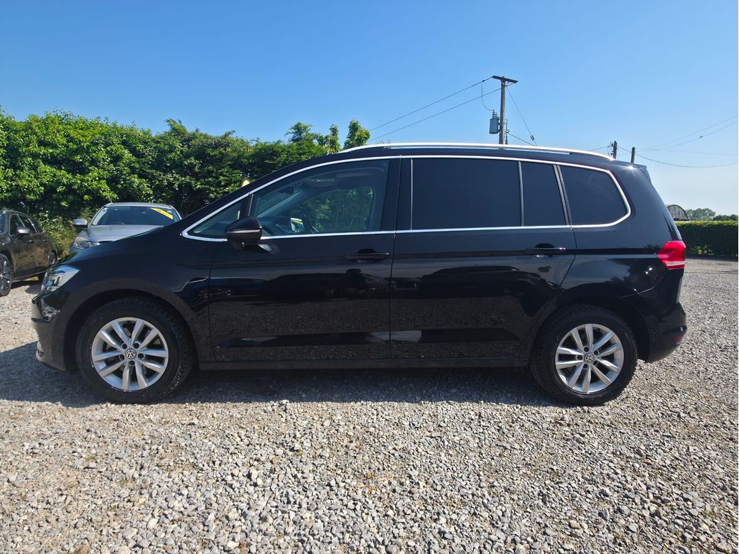 2019 Volkswagen Touran