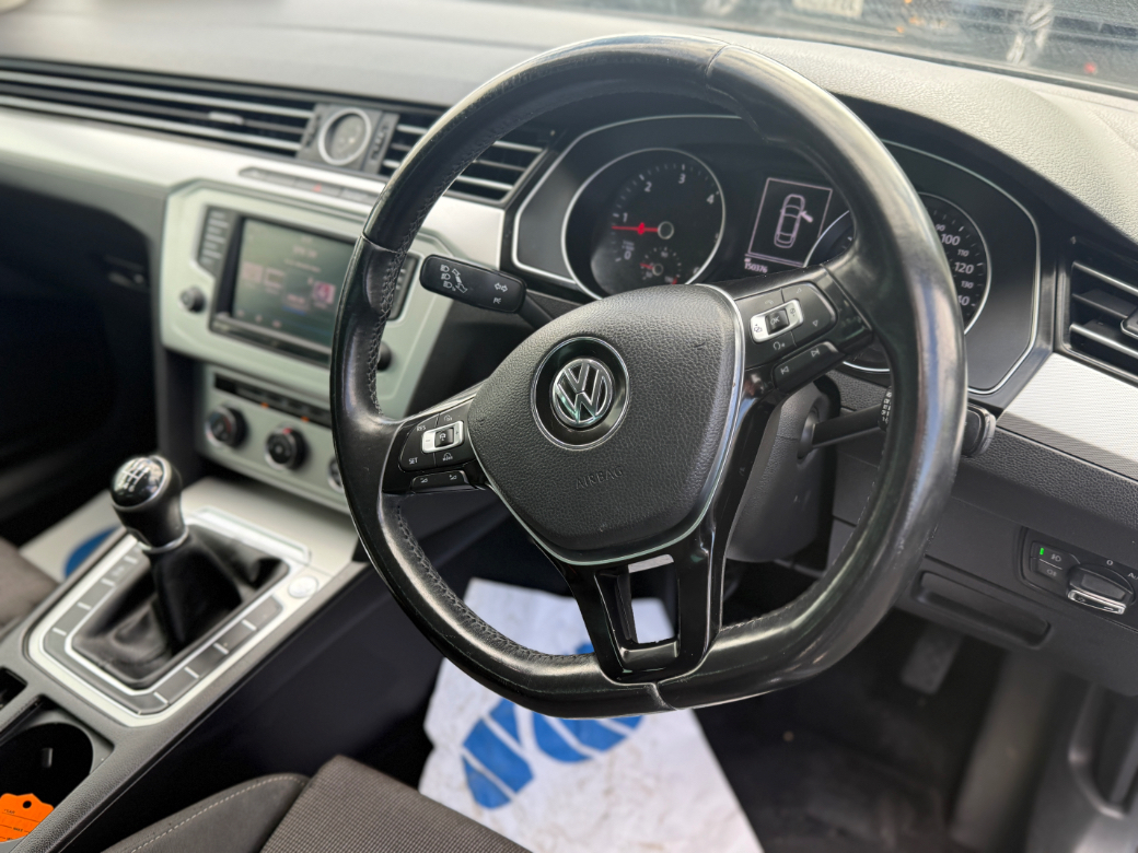 2016 Volkswagen Passat