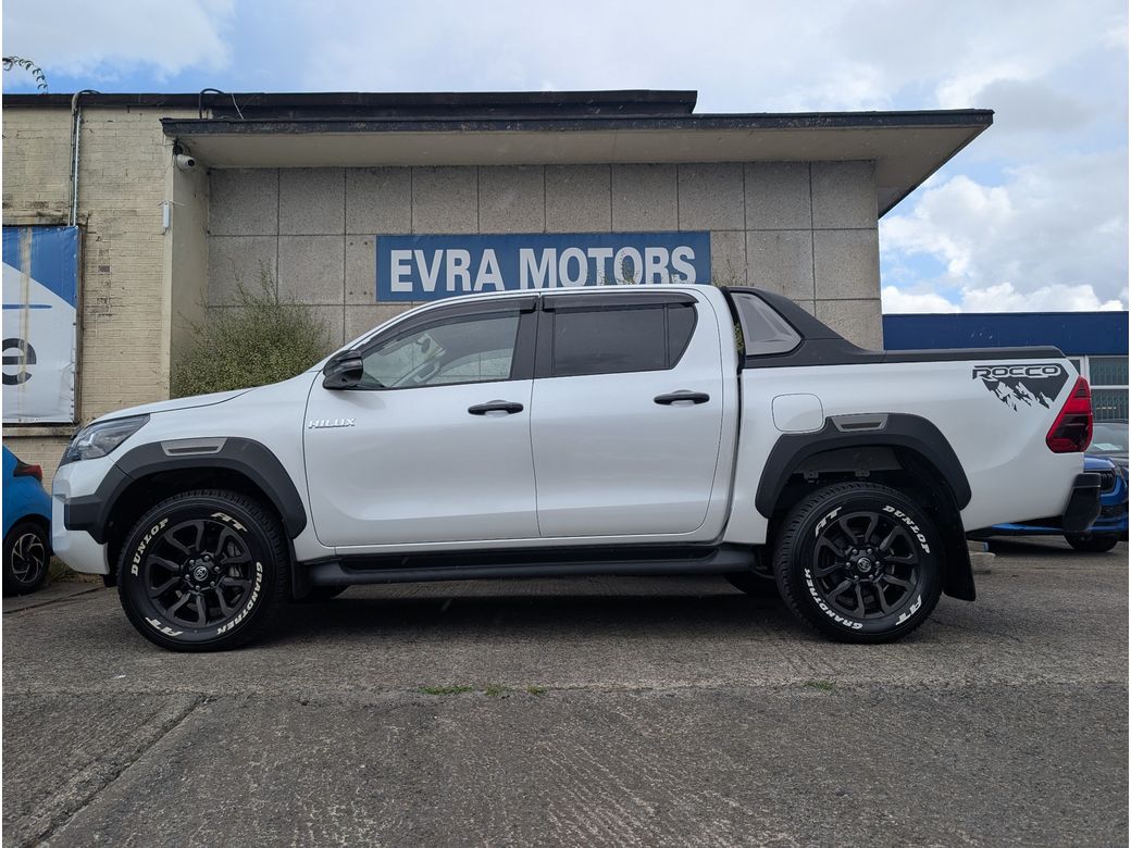 2024 Toyota Hilux