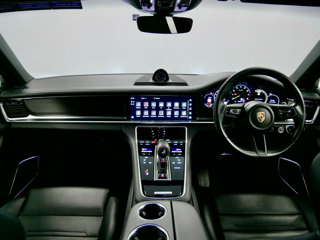 2023 Porsche Panamera