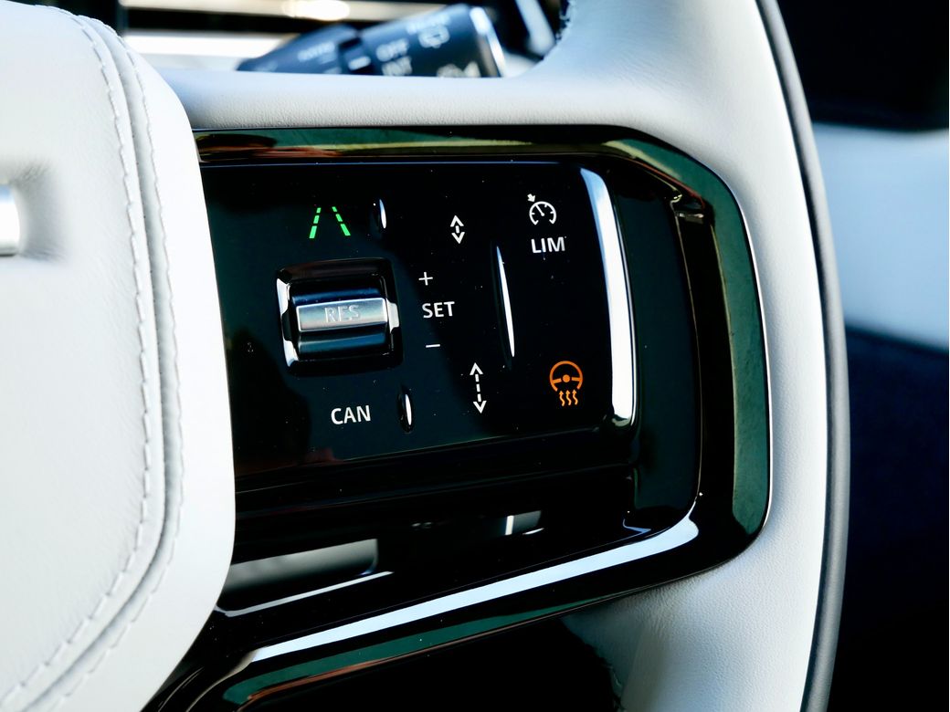 2026 Land Rover Range Rover Sport