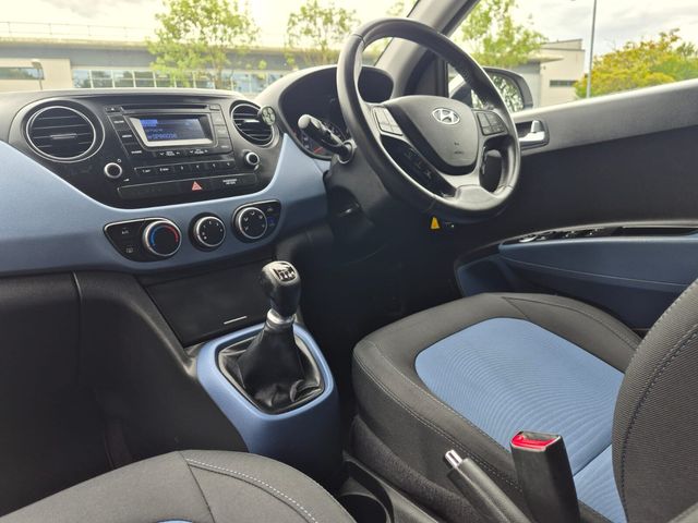 2016 Hyundai i10