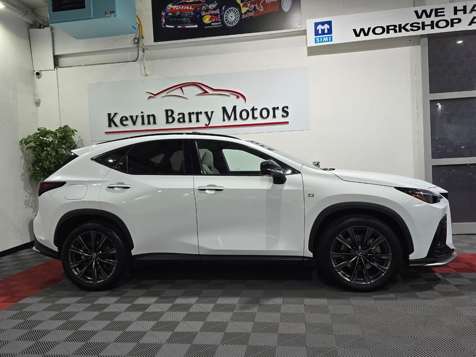 2024 Lexus NX 450H+