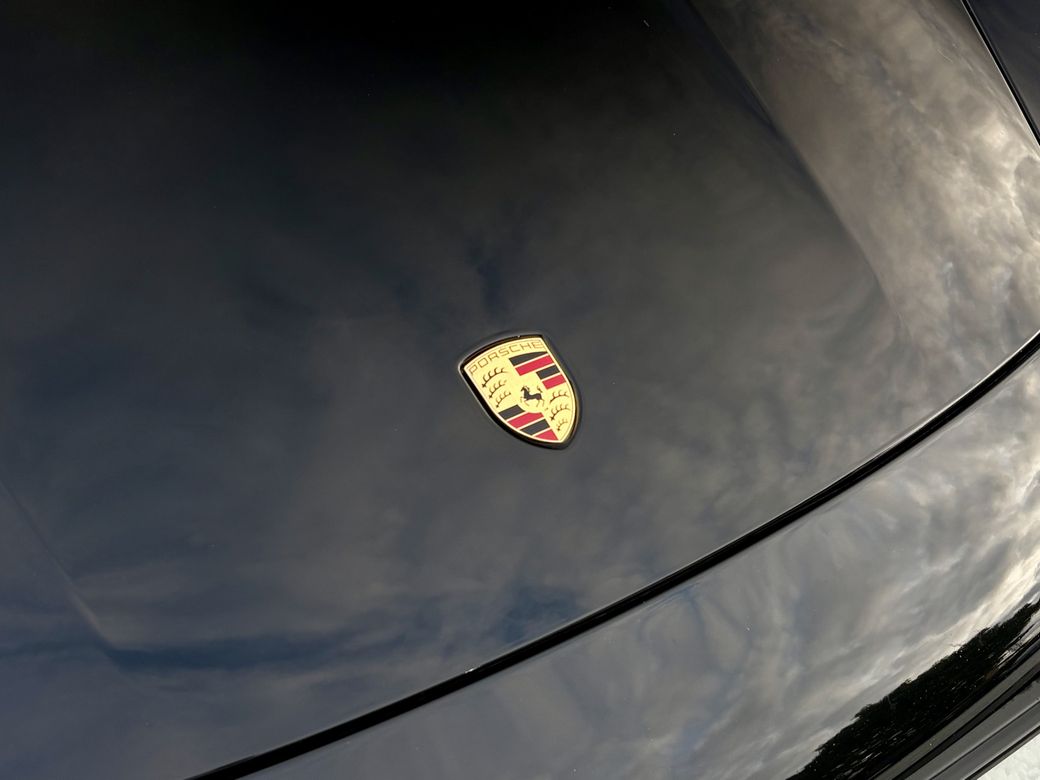 2023 Porsche Taycan