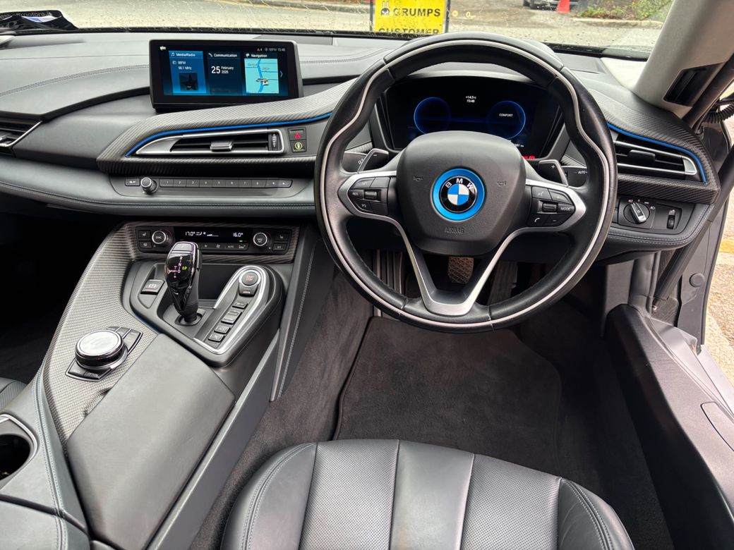 2020 BMW i8