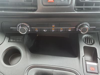 2022 Peugeot Partner