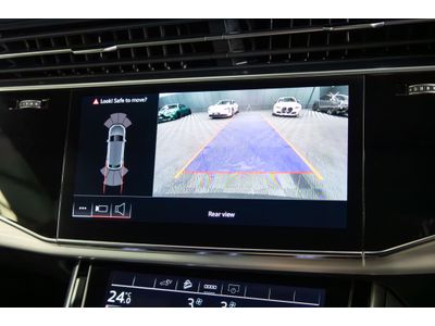 2021 Audi Q8