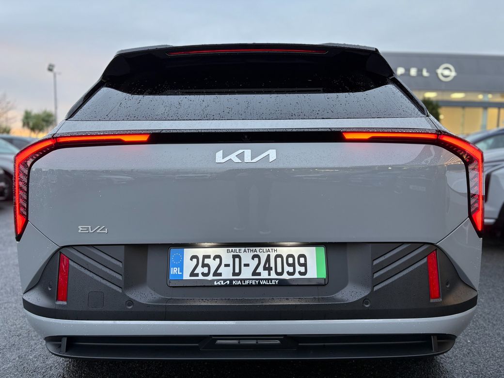 2025 Kia EV4