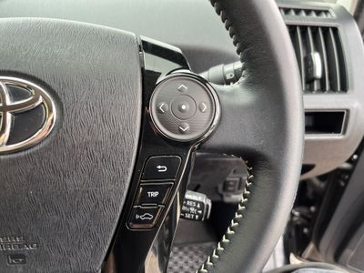 2018 Toyota Prius Alpha