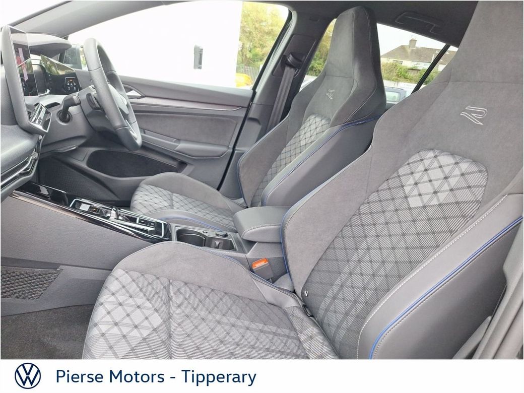 2025 Volkswagen Golf