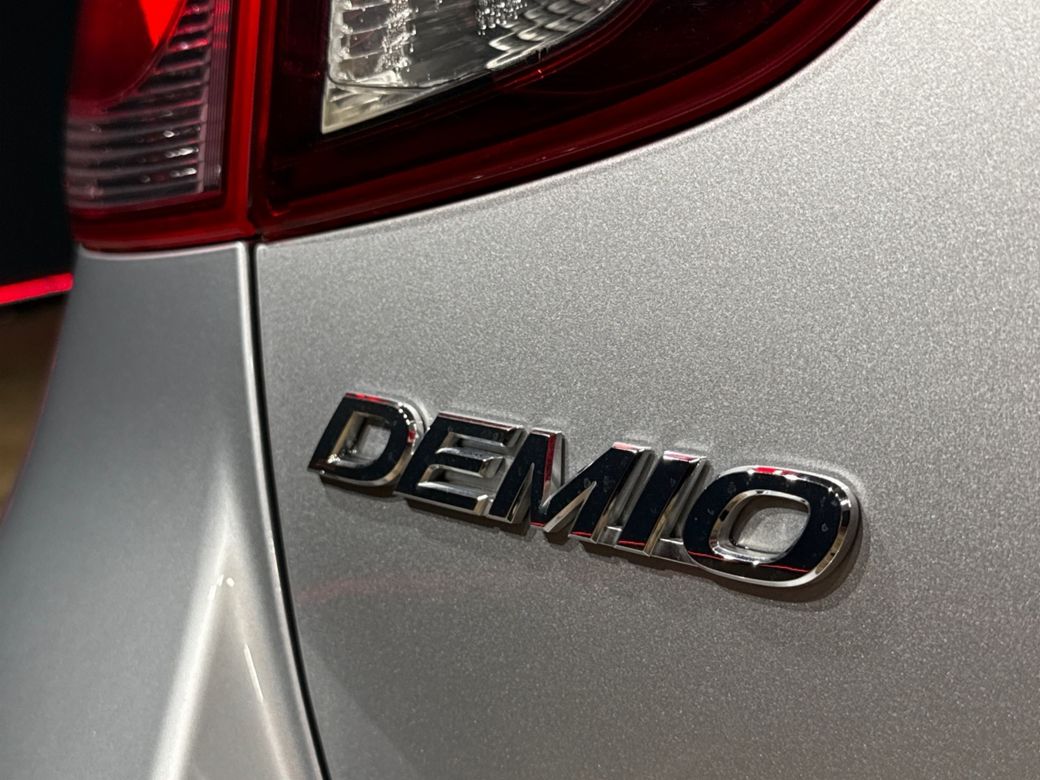 2019 Mazda Demio