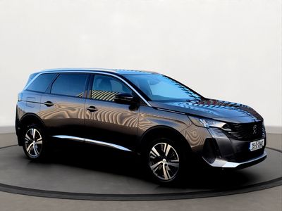 2025 Peugeot 5008