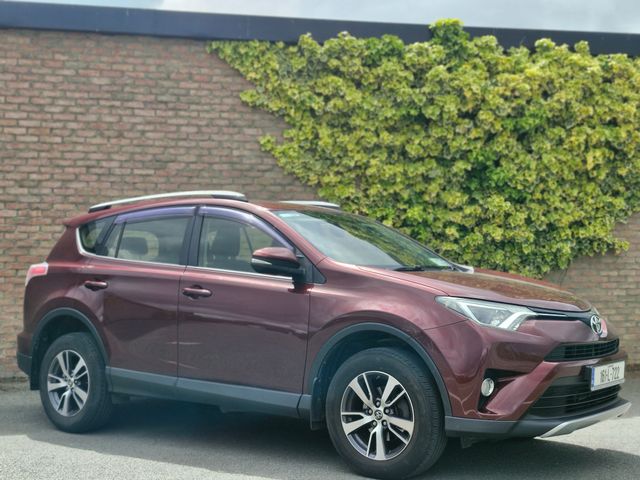 vehicle for sale from Leighstone Motors