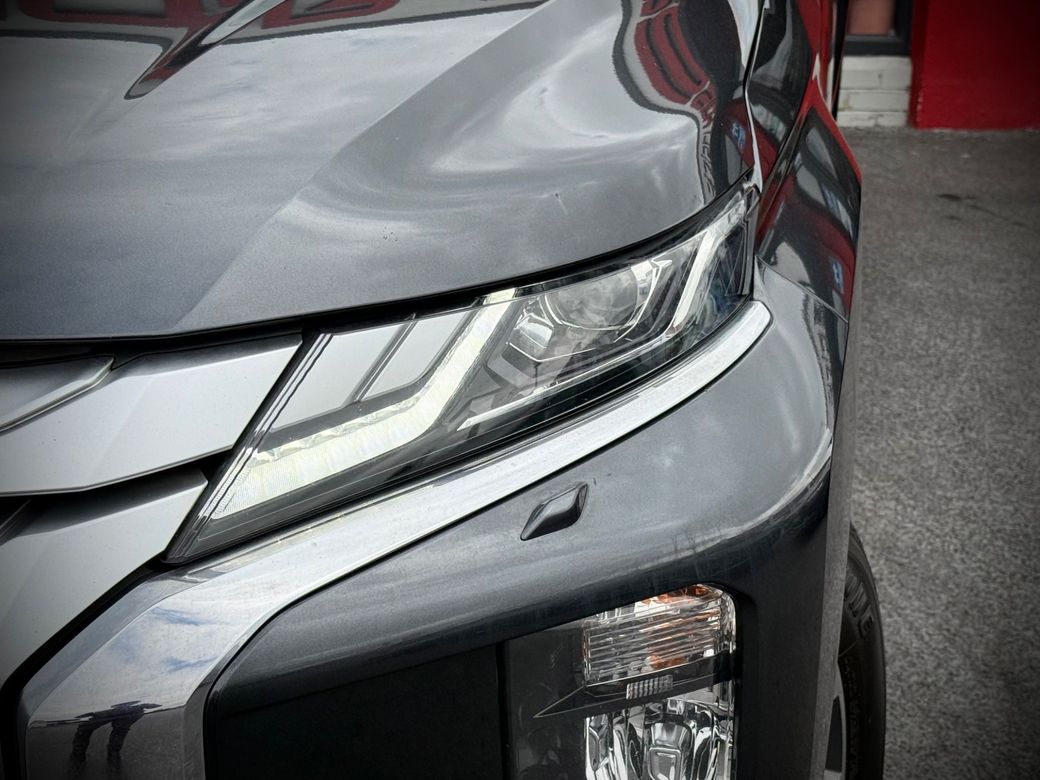 2020 Mitsubishi L200