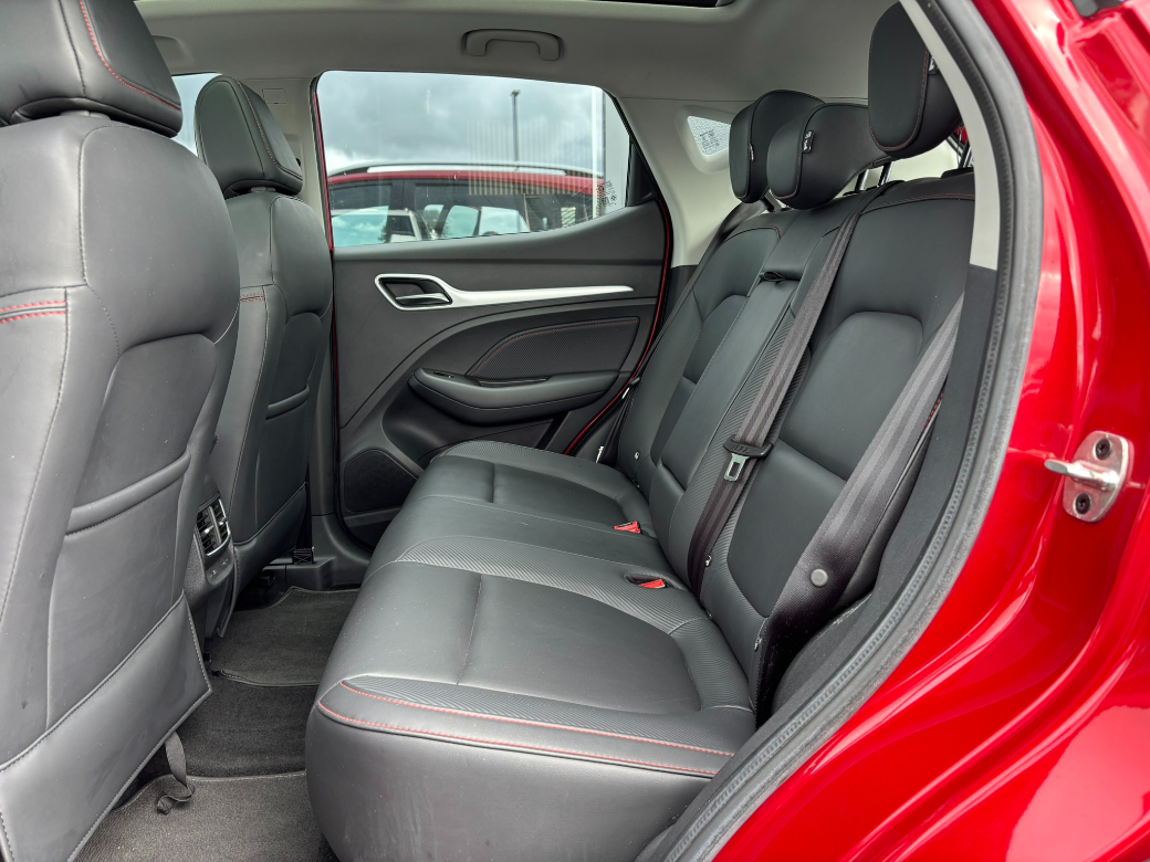 2022 MG ZS