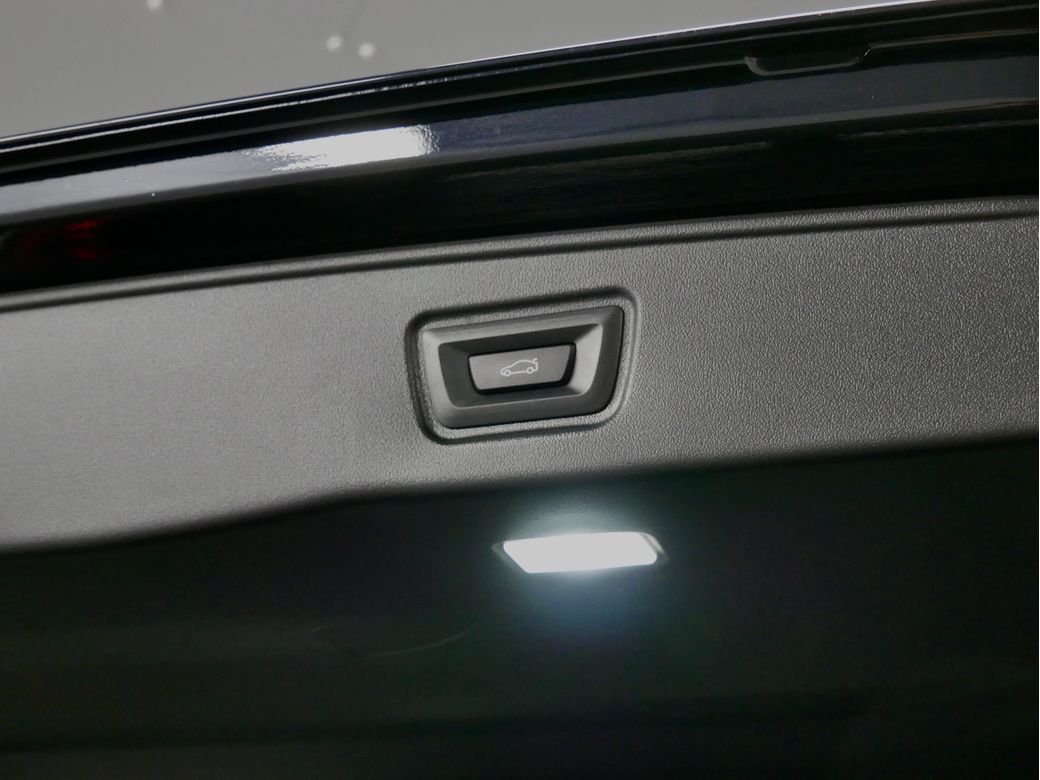 2025 BMW 5 Series