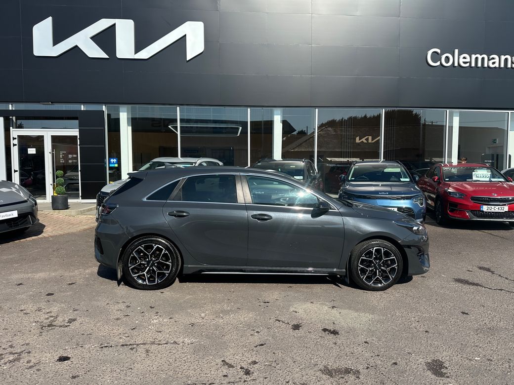 2023 Kia Ceed