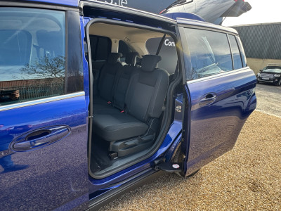 2015 Ford Grand C-Max