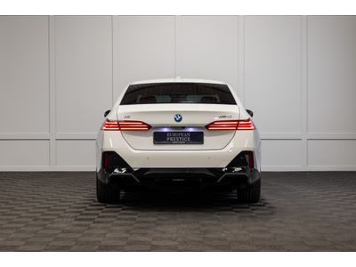 2024 BMW i5