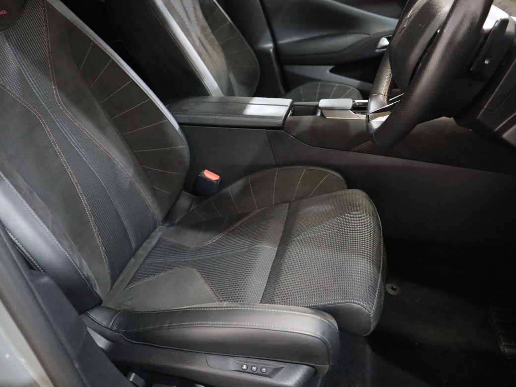 2023 DS Automobiles DS 4