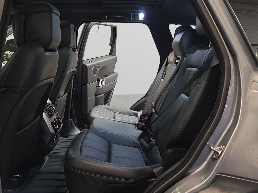 2020 Land Rover Range Rover Sport