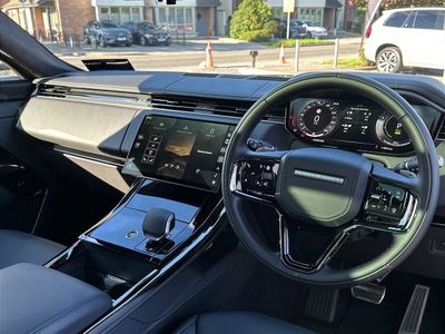 2025 Land Rover Range Rover Sport