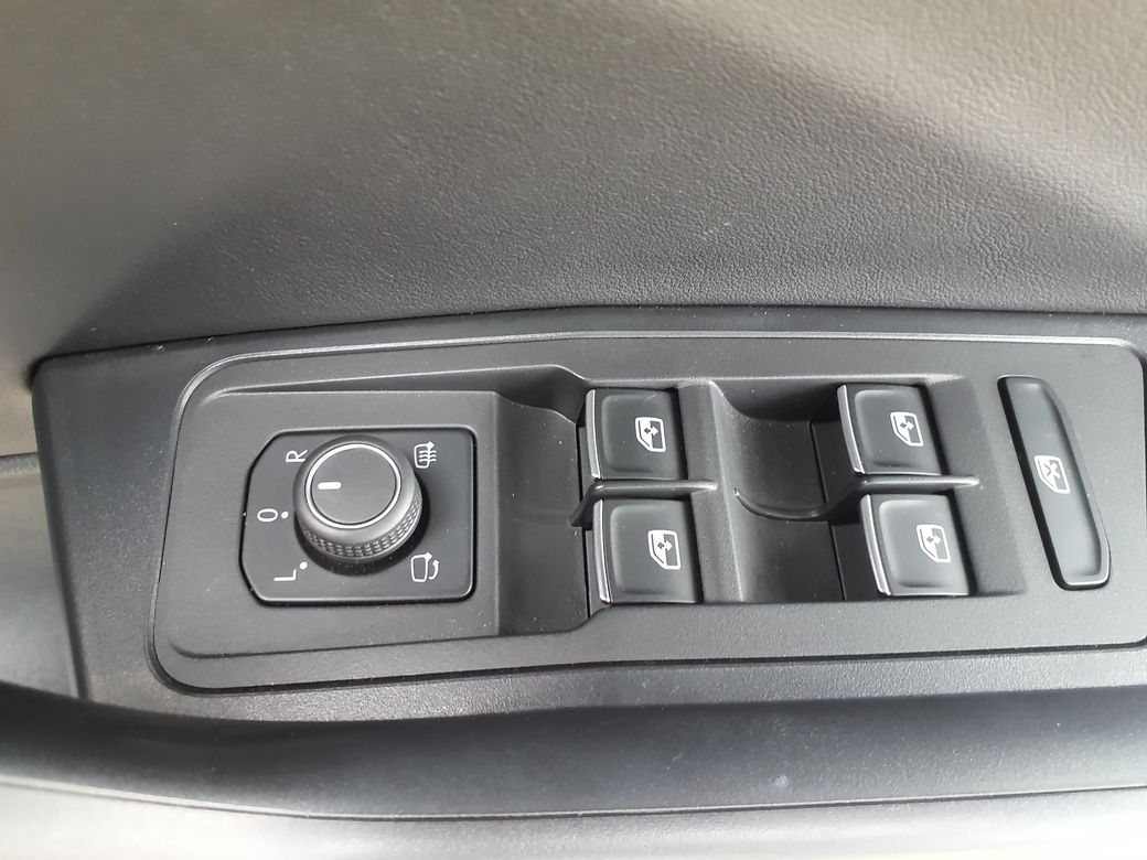 2023 Volkswagen T-Roc