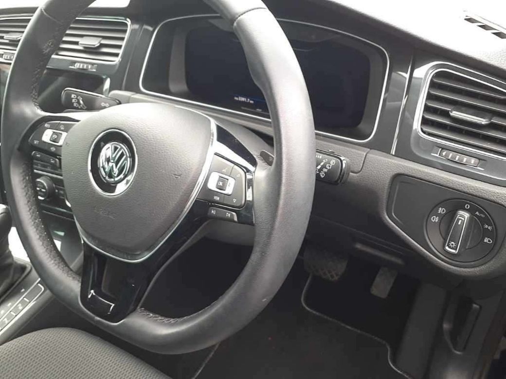 2020 Volkswagen Golf